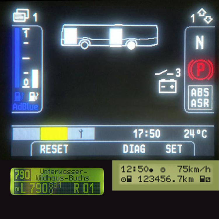 Mercedes-Benz_Citaro_displays.png